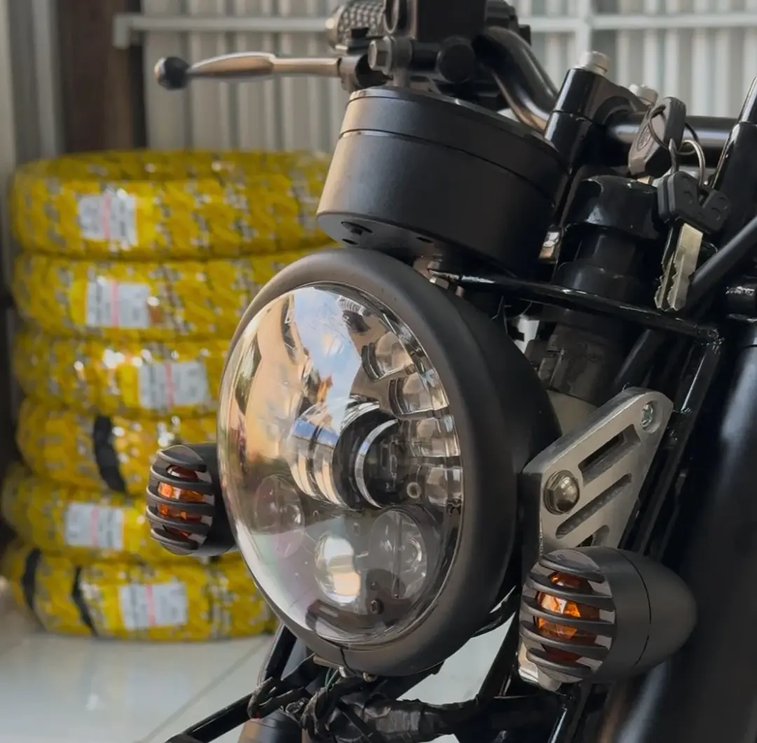 Lampu depan LED bulat dan sein