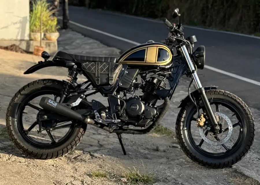 Japstyle Yamaha Byson 150cc tangki emas